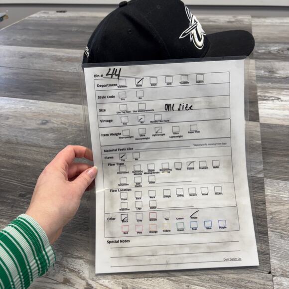 Mitchell & Ness NBA Hardwood Classics Black Cleveland Cavaliers Snapback Cap - Picture 8 of 8